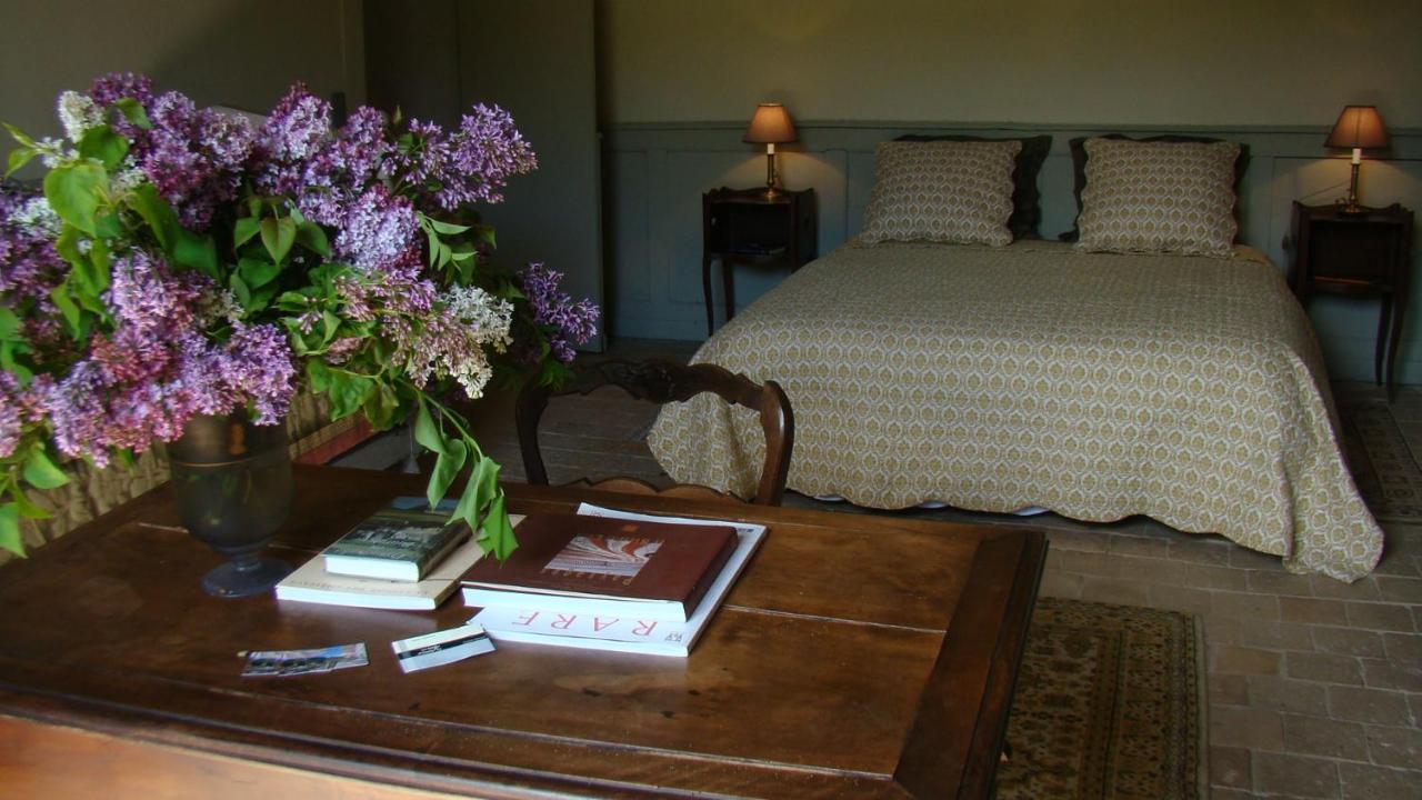 Chateau D'Ozenay Luaran gambar